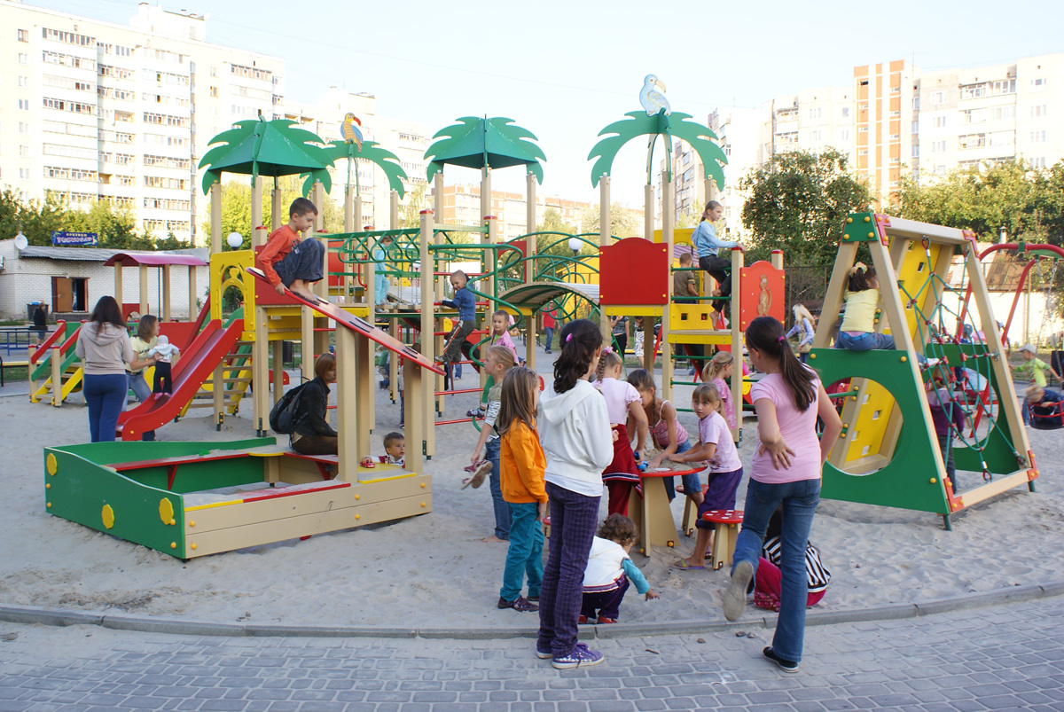 Детская площадка в Броварах